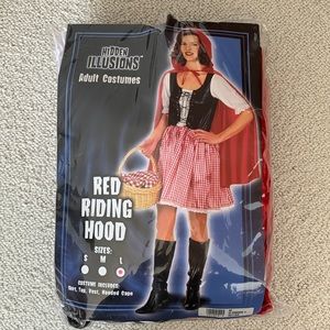 New Women’s Red Riding Hood Costume (large)